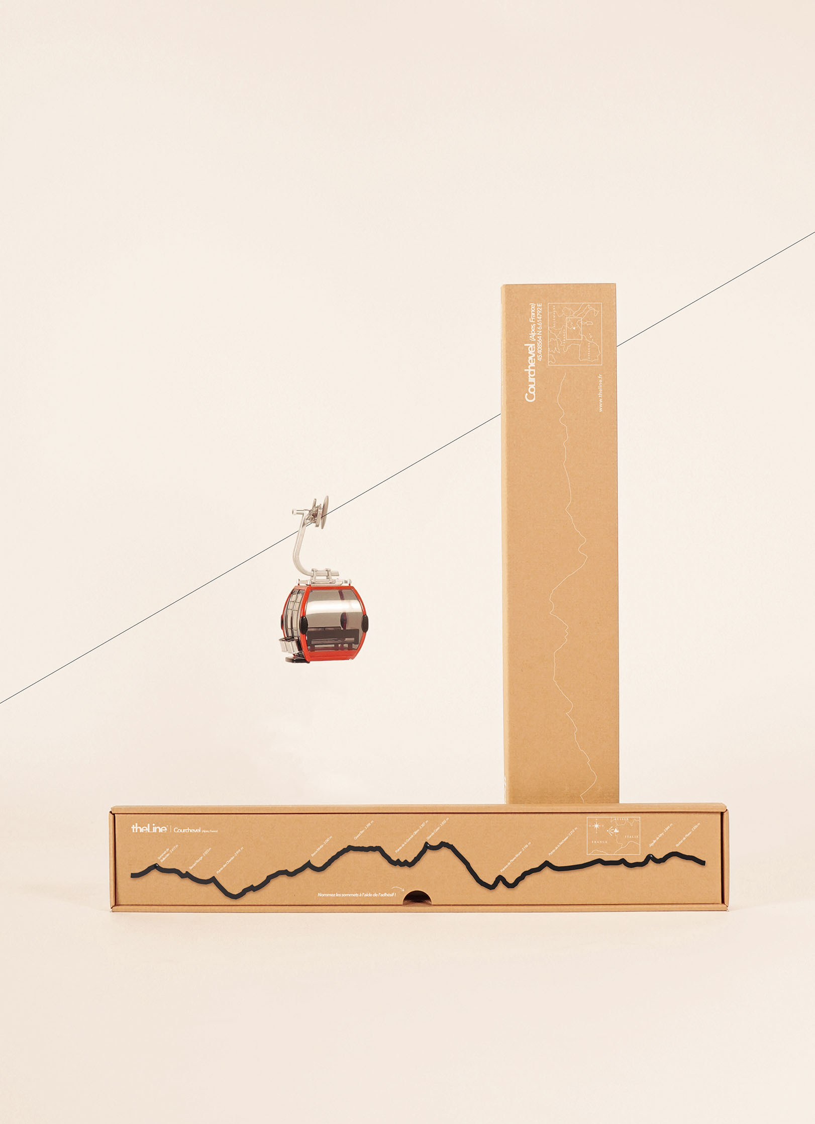 Packaging de la déco murale de Courchevel Packaging de la déco murale de Courchevel